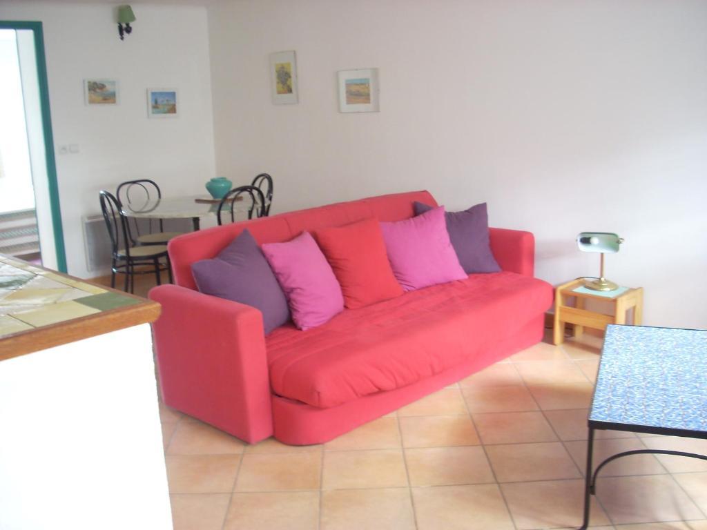 239 Les Salicornes Apartamento